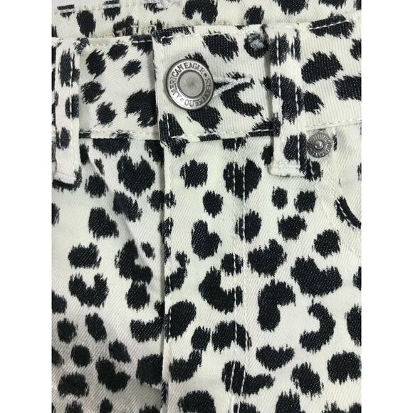 American Eagle Outfitters Beige Black Animal Print Denim Shorts 00 - Picture 3 of 6